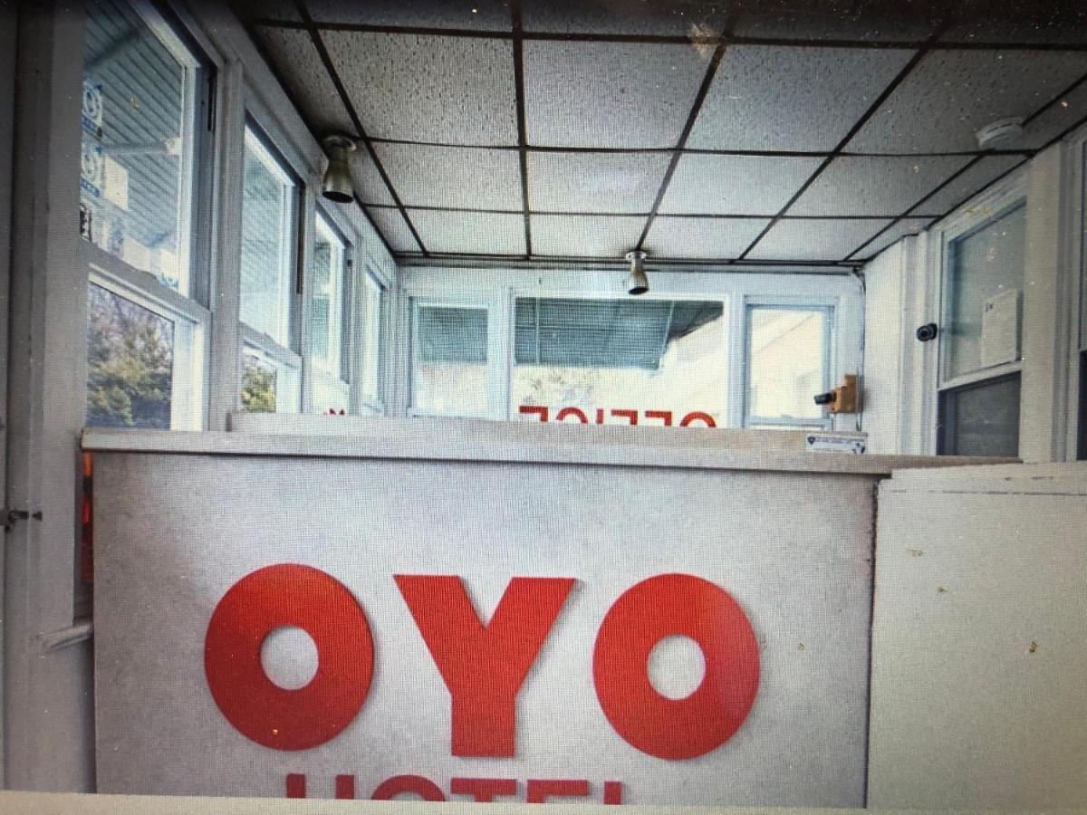 Monmouth Oyo Hotel Neptune Exterior foto